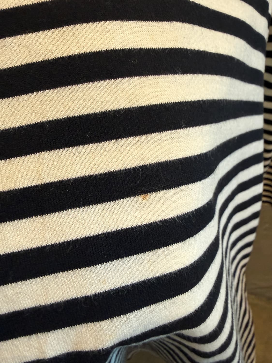 꼼데가르송 플레이 스트라이프 하트 와펜 롱슬리브 티셔츠 블랙 XL 상품이미지6