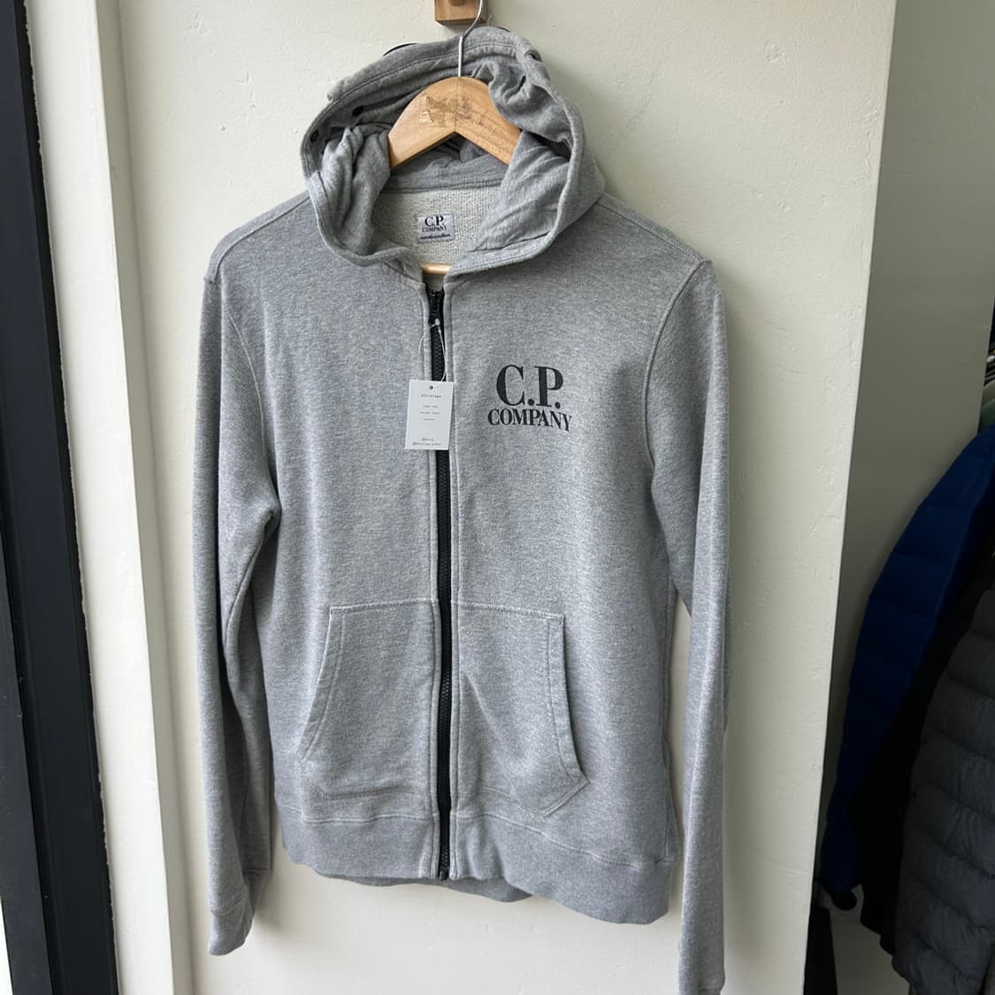 16054 - C.P 컴퍼니 그레이 고글 후드 집업 상품이미지2