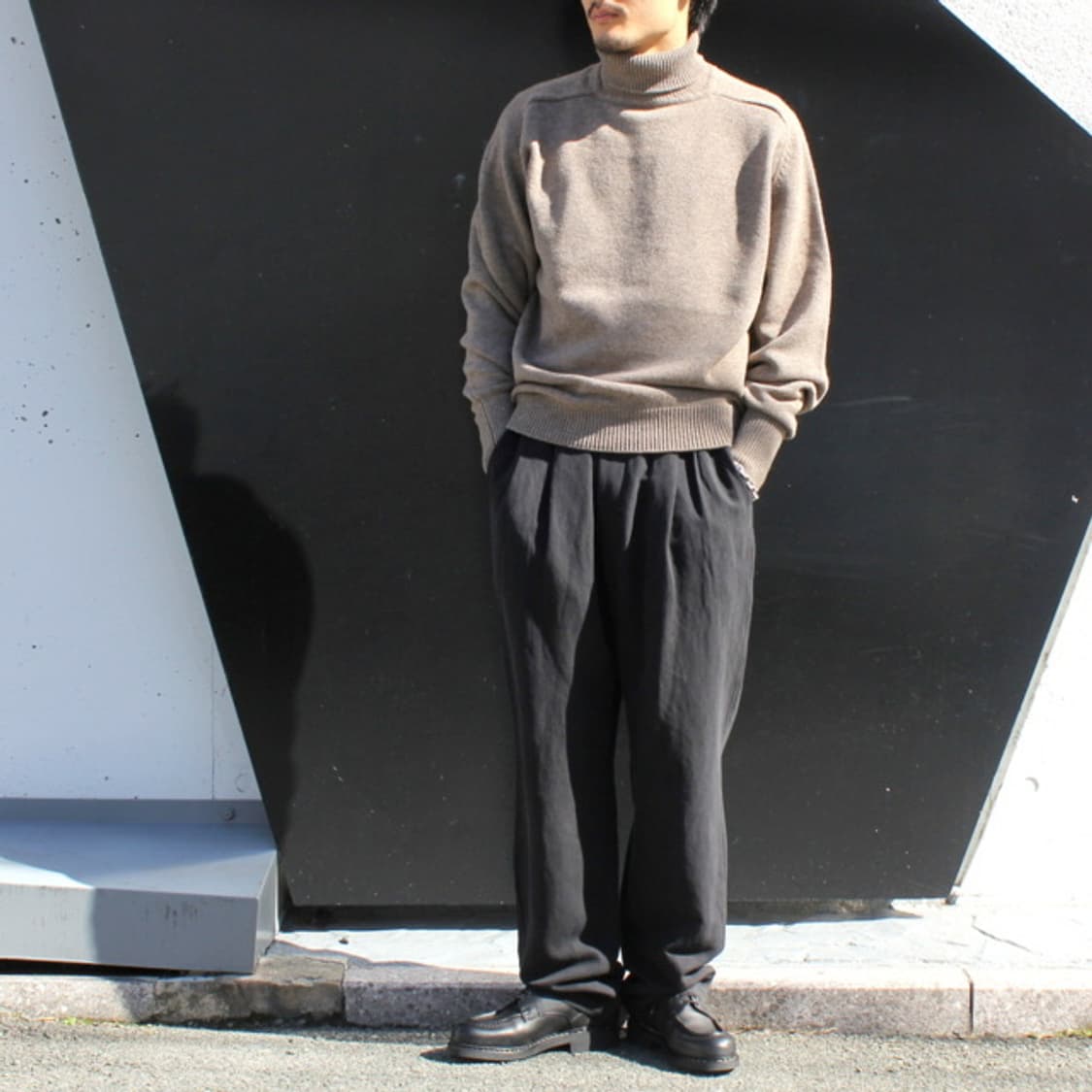 헤릴 herill 블랙쉽 터틀넥 상품이미지2