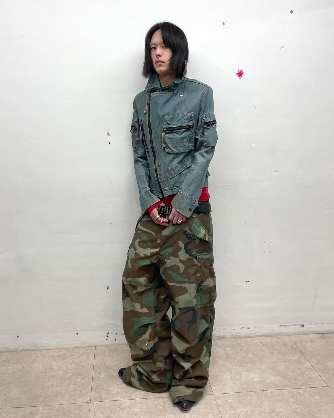 Big pocket asymmetric wash denim jacket 상품이미지7