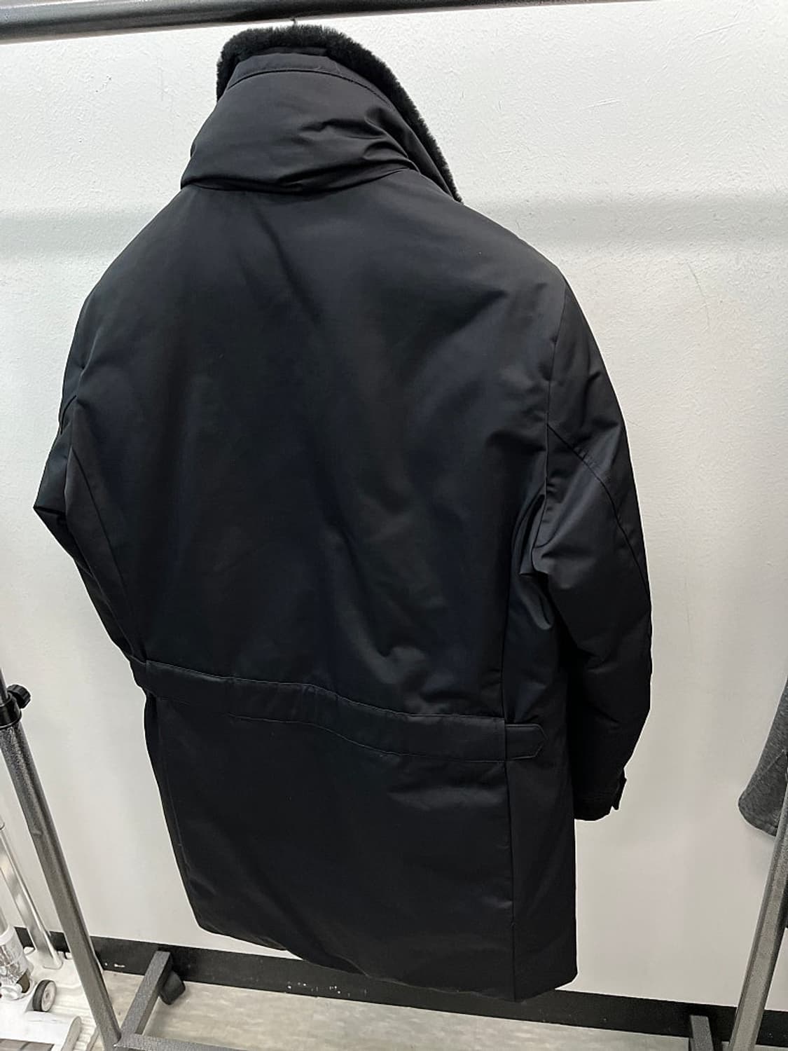 100-105) 질스튜어트 구스 하프다운  상품이미지8