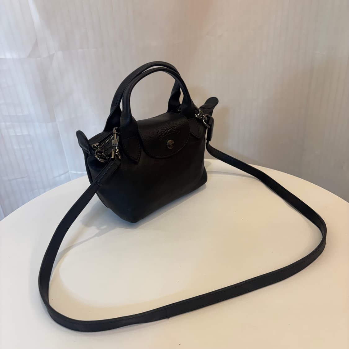 정품 롱샴 르플리아쥬 레더 미니백     상품이미지3