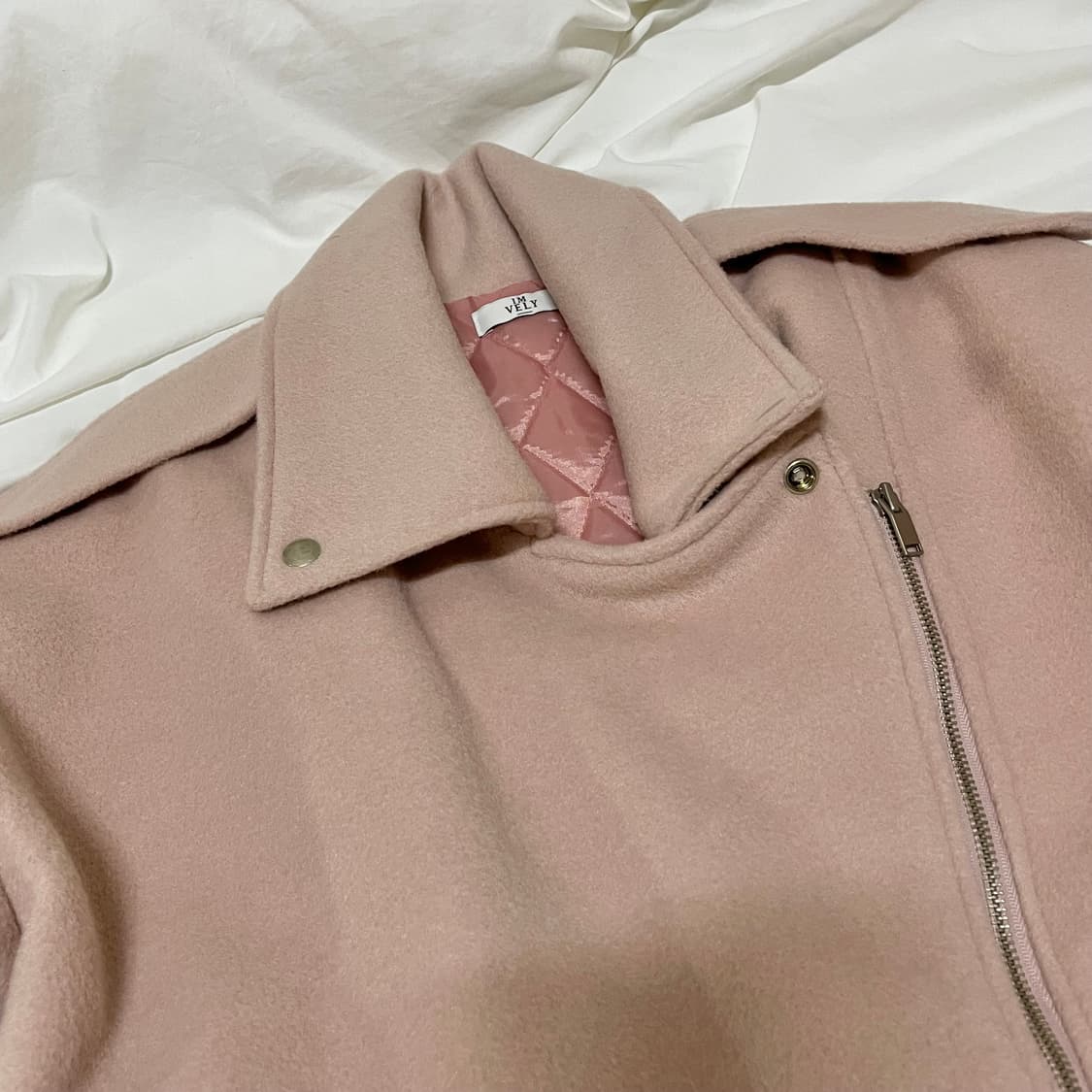 새상품 ) 임블리 핑크울라이더자켓 상품이미지3