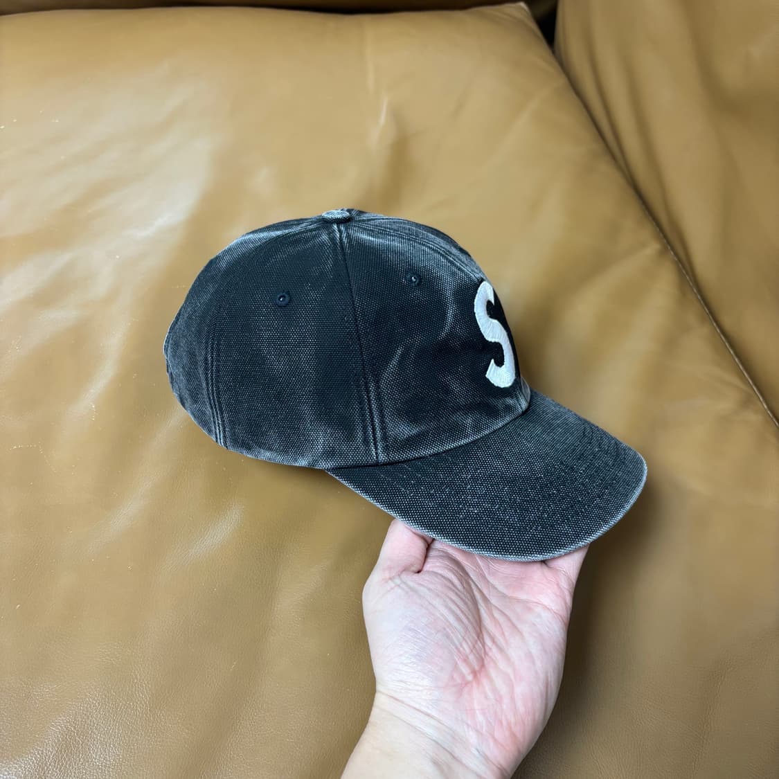 슈프림 S로고 6패널 볼캡 모자 피그먼트 블랙 상품이미지3