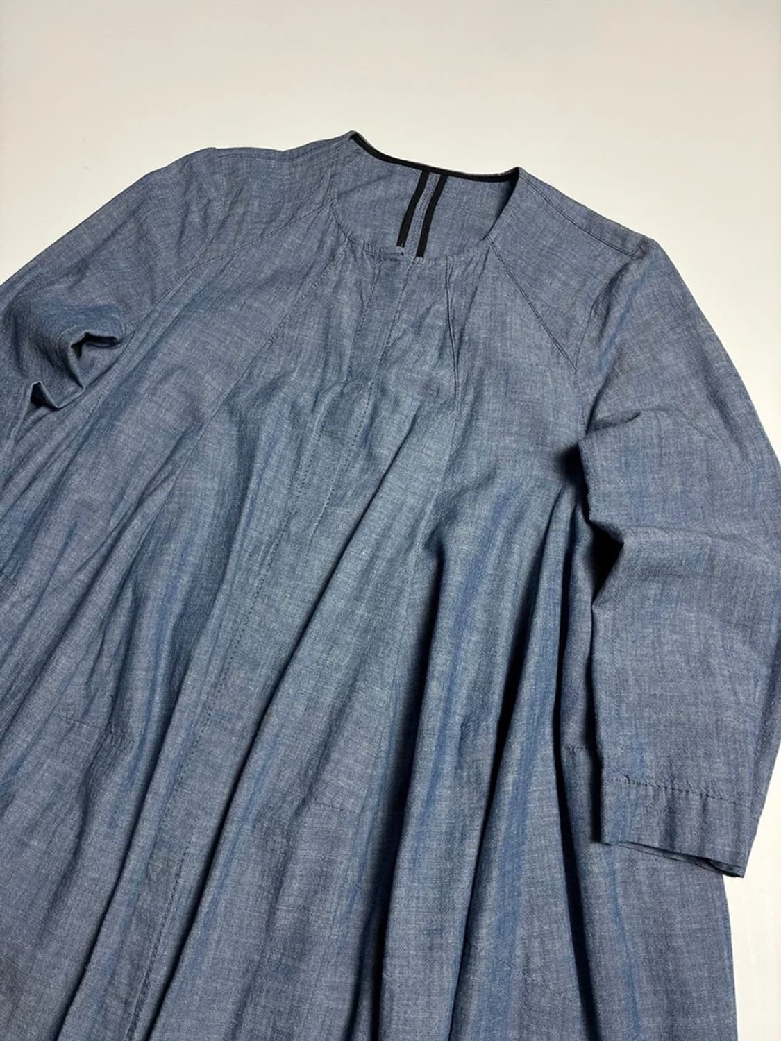 Hache 15SS 핀턱 샴브레이 원피스 R1199 상품이미지2