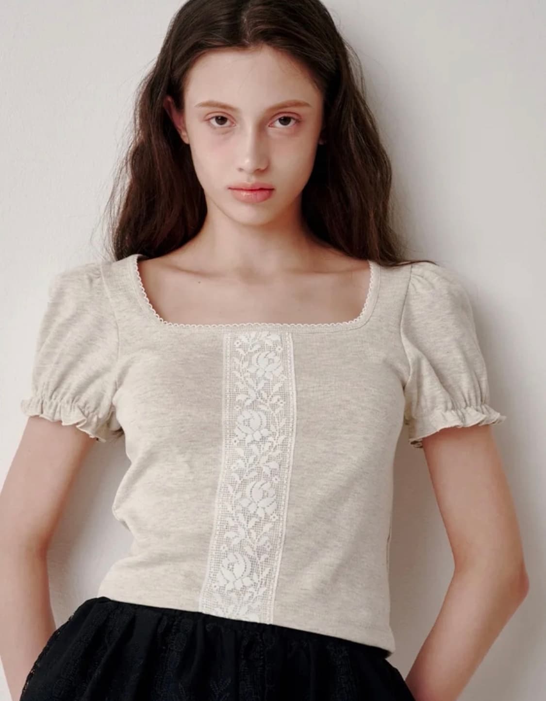 제니오버윌로우 레이스 퍼프 티셔츠 상품이미지1