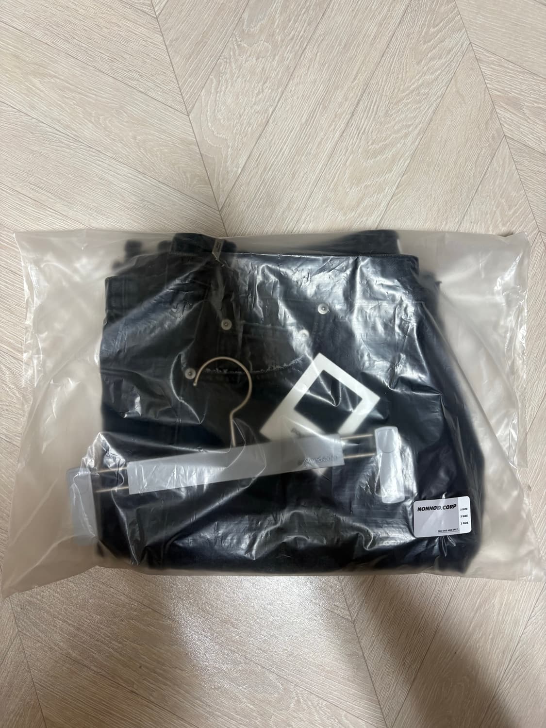 [3] 논노드 젠 더티 오일 워시드 데님 팬츠 상품이미지4