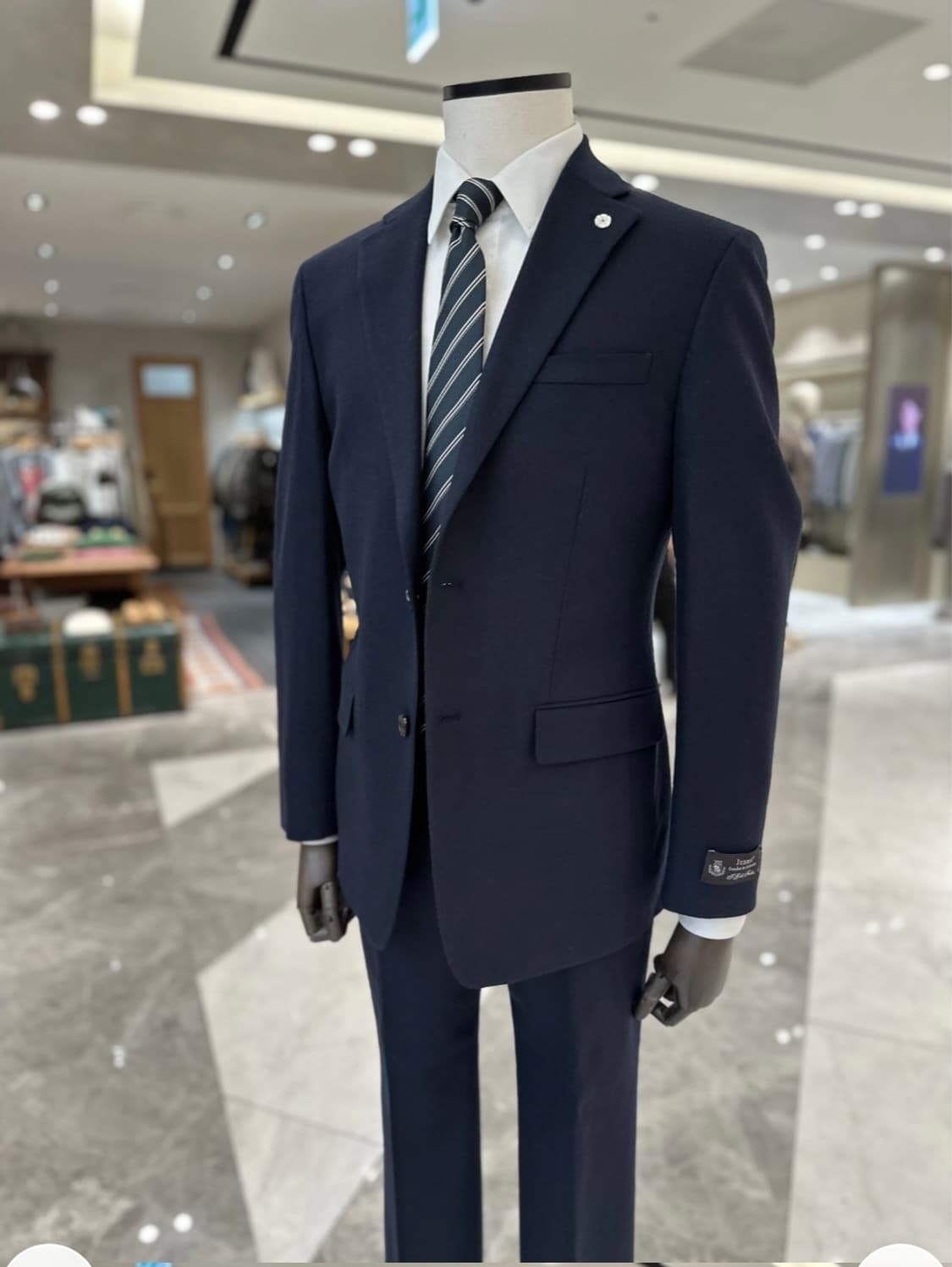 [새상품] 지이크 이태리원단 네이비 정장세트 103/86 상품이미지6