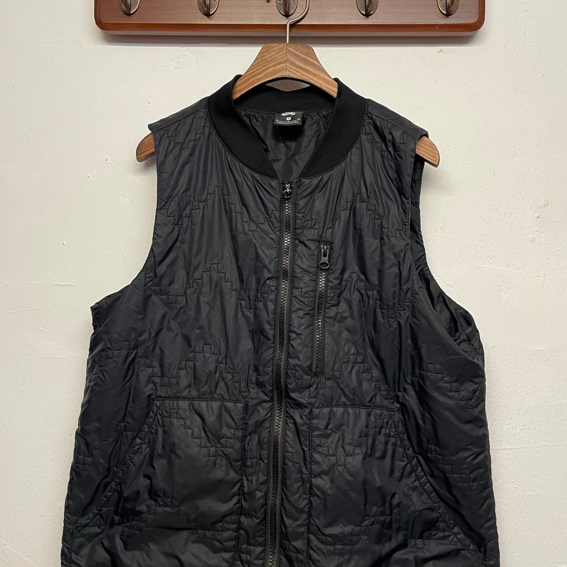 나이키 SB 러닝 블랙 패딩 베스트   상품이미지3