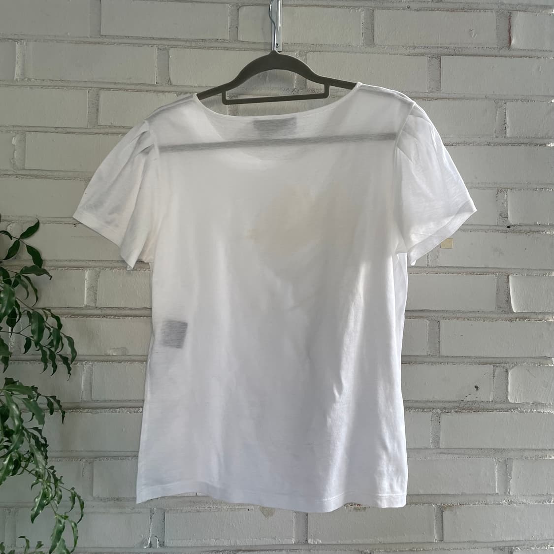 페라가모 화이트 자수 반팔 티셔츠 상품이미지6