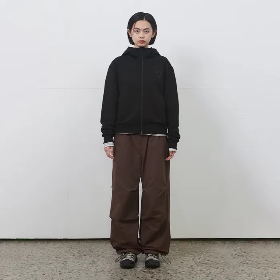 오헤시오 이펙트 나일론 팬츠 브라운 상품이미지3