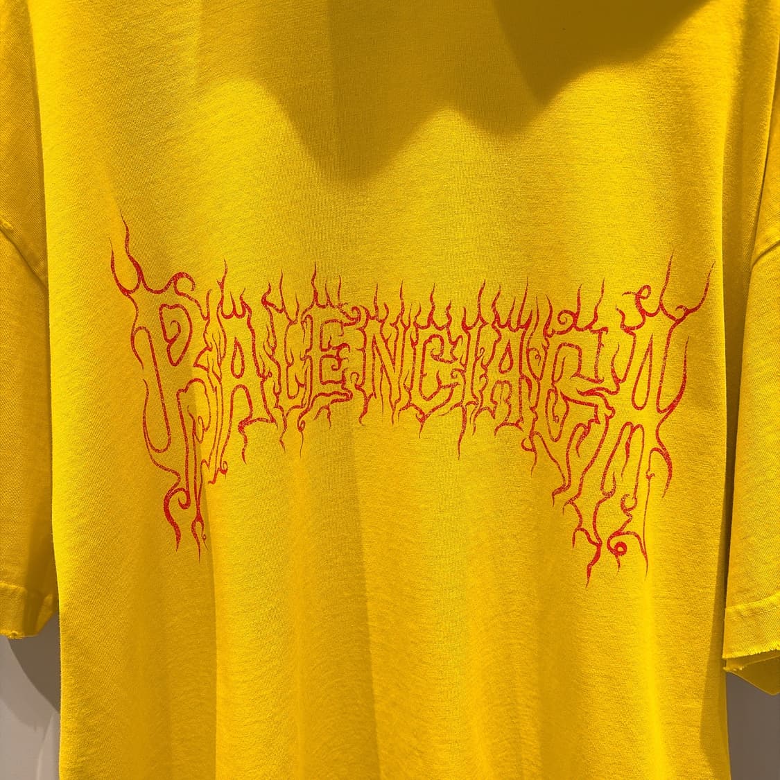 (정품/새상품) 발렌시아가 옐로우 다크웨이브 오버사이즈 티셔츠 상품이미지2