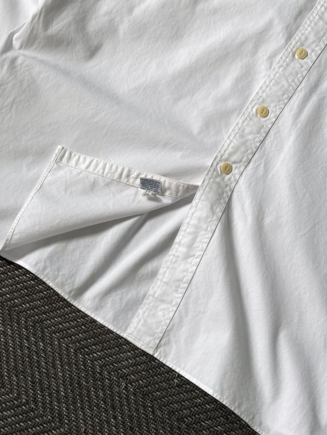 폴로 랄프로렌 화이트 유틸리티 투포켓 셔츠 (105-110) 상품이미지4