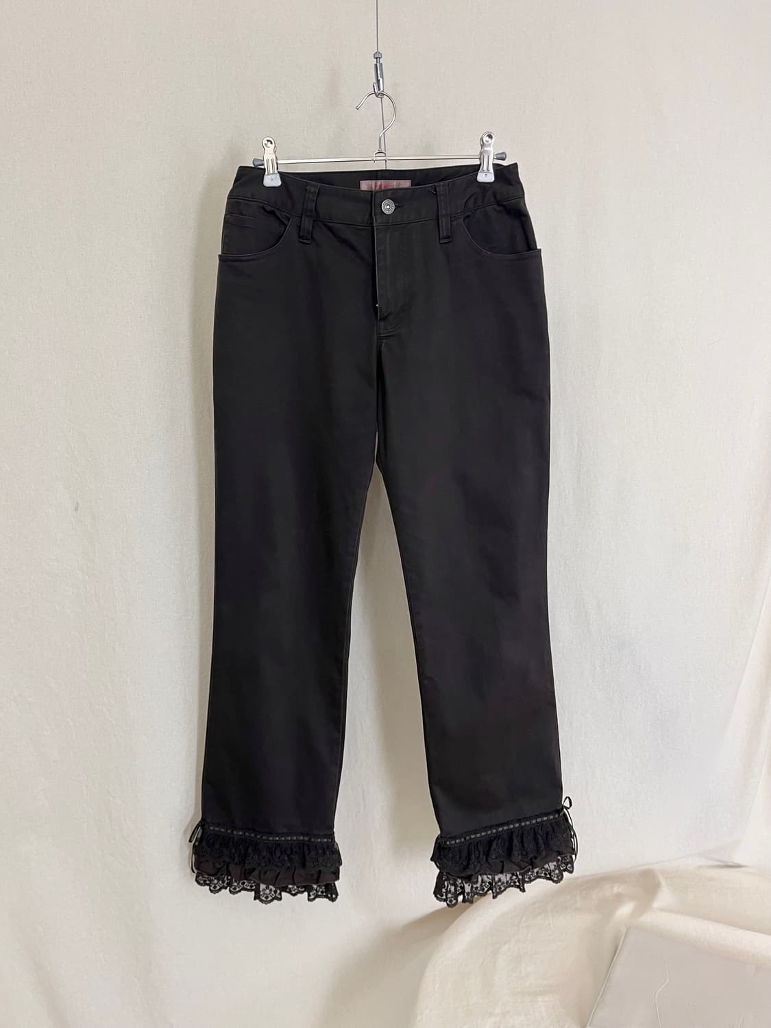 Pink House Lace Pants 상품이미지3