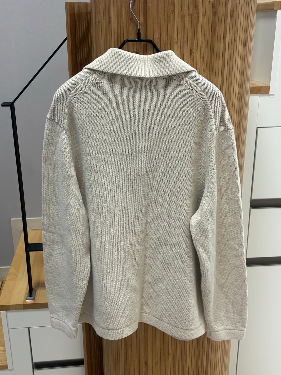 코스 릴랙스드 핏 칼라 가디건 상품이미지3