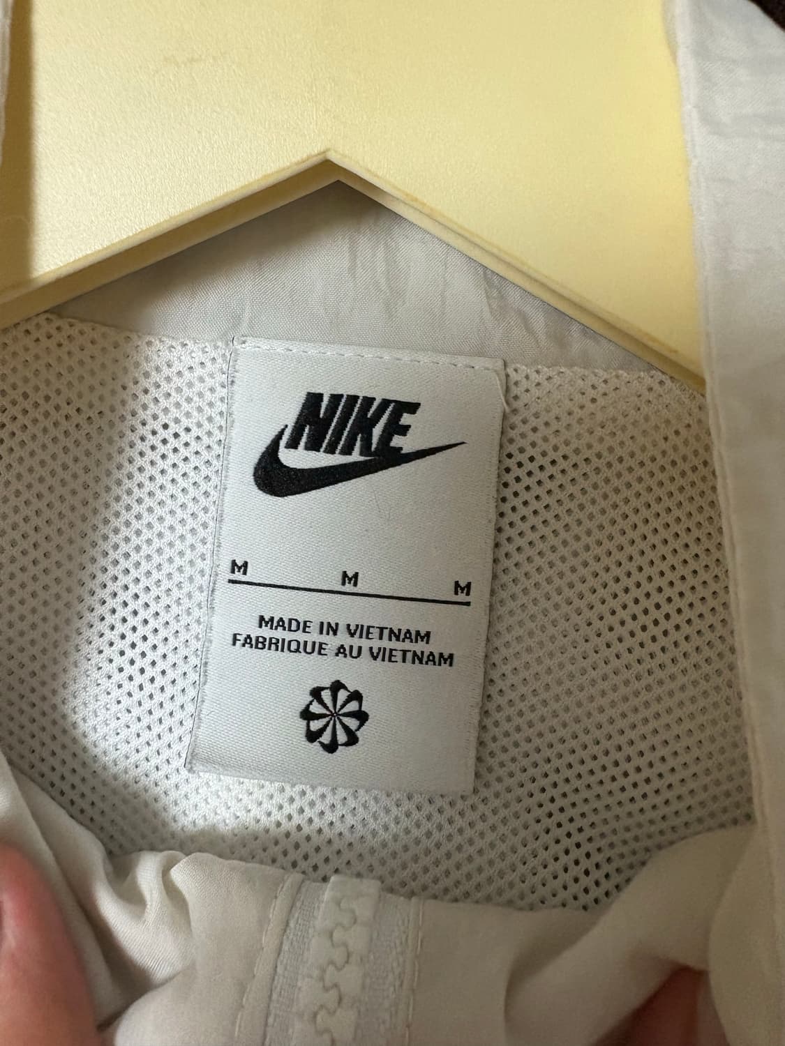 나이키 바람막이 상품이미지2