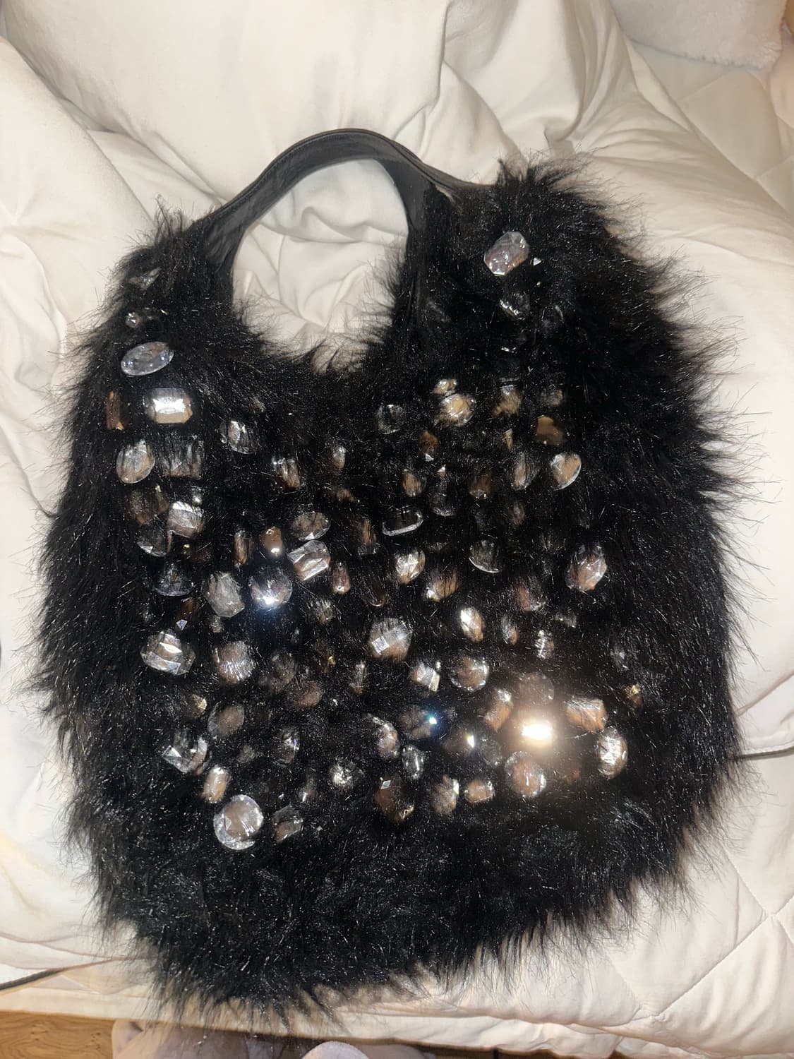 갸루 크리스탈 퍼 가방 상품이미지1