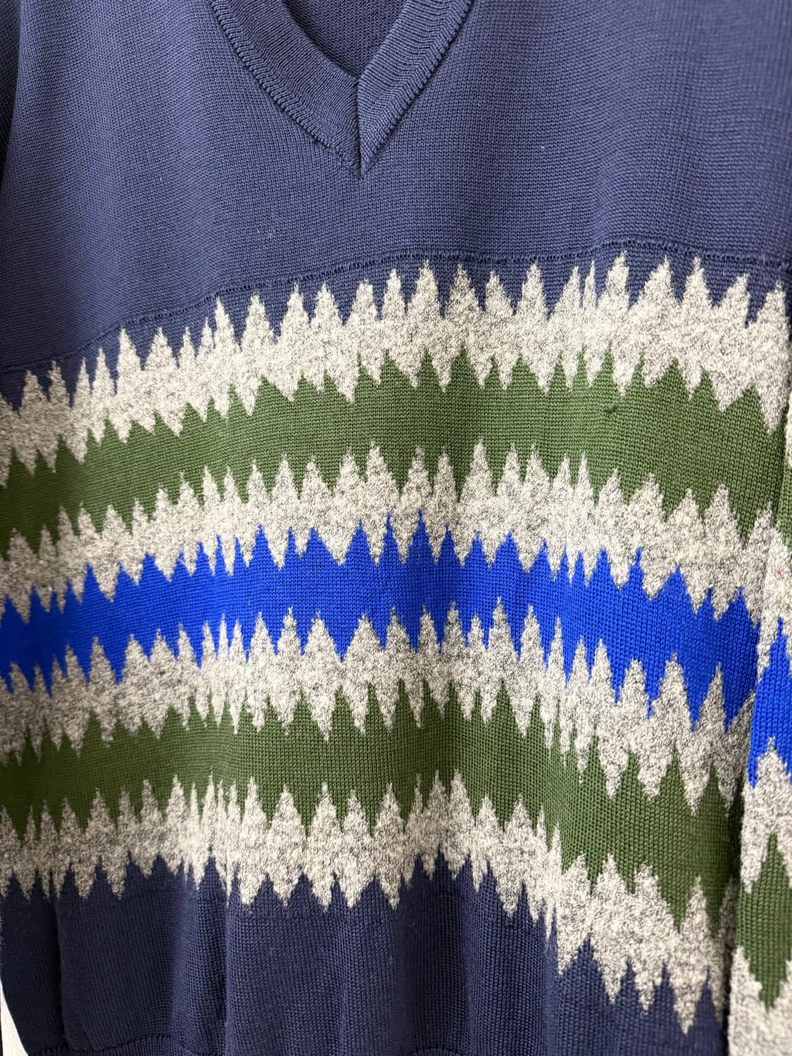 입생로랑 지오메트릭 패턴 니트 상품이미지2