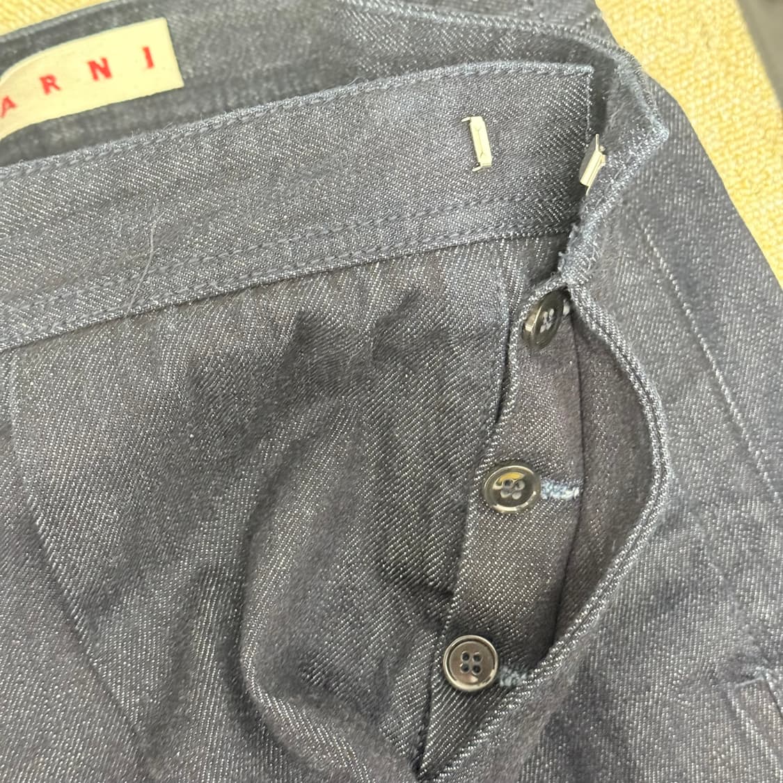 마르니 itlay 핀턱 버튼 플라이 테이퍼드핏 데님 팬츠(46) 상품이미지3