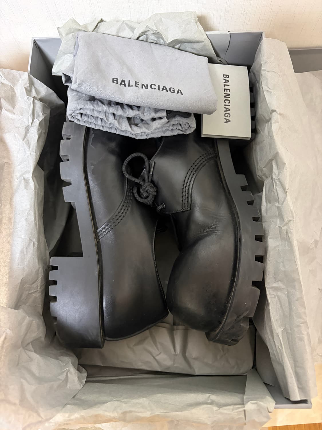 발렌시아가 더비 상품이미지8