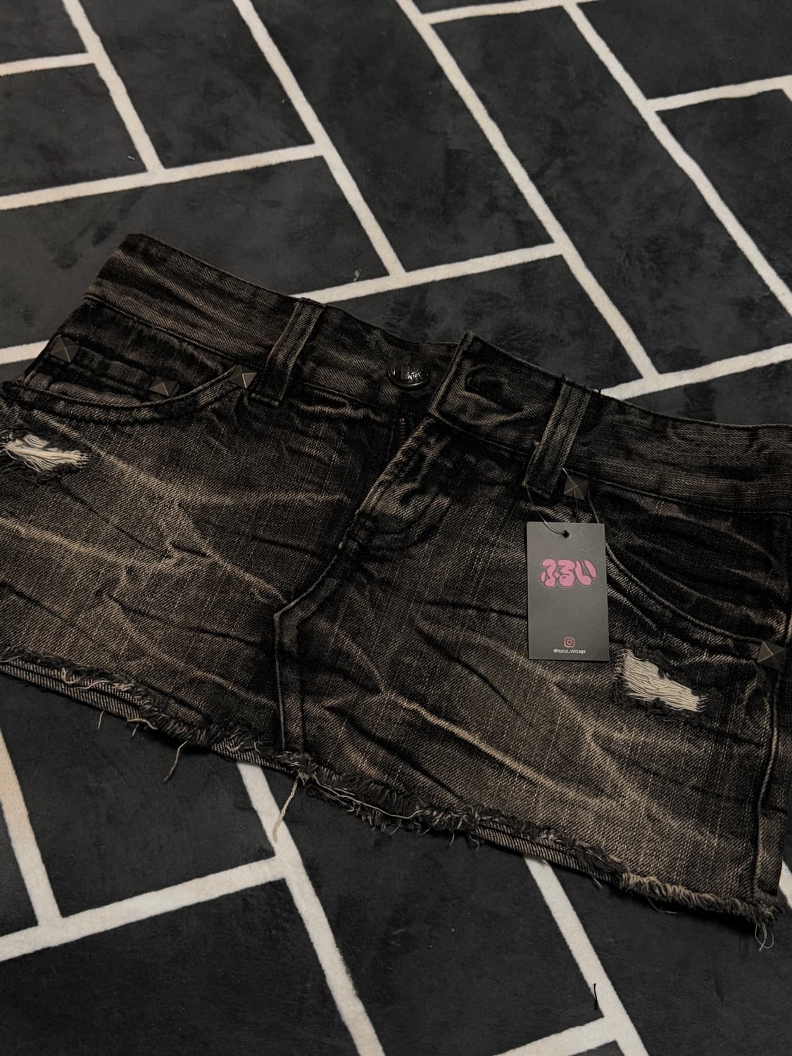 후루이 빈티지 스터드 로우라이즈 미니 스커트 상품이미지2