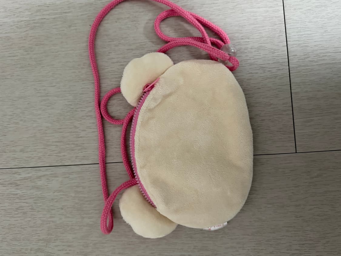 코리락쿠마 크로스백 상품이미지2