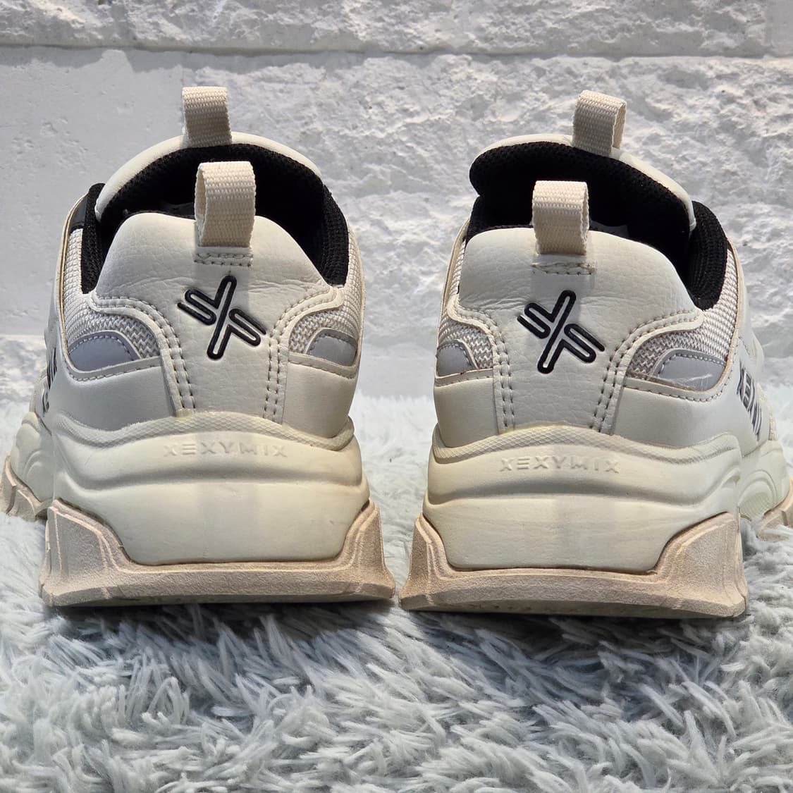 1q-3:젝시믹스 청키 트레일 스니커즈 아이보리 (230mm) 상품이미지3