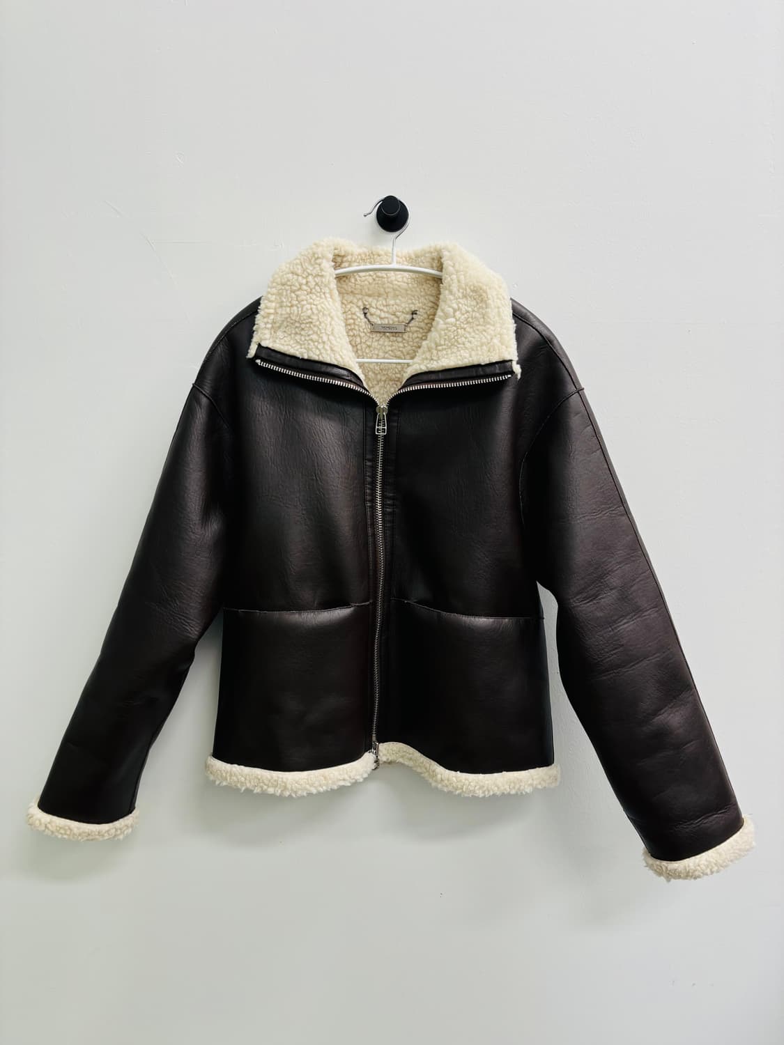 MONGDOL 몽돌 양털 무스탕 자켓 상품이미지1