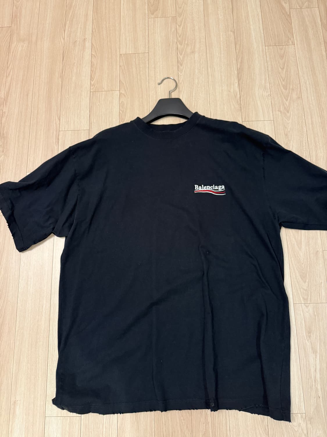 [XL] 발렌시아가 웨이브로고 블랙반팔 디스버전 국내매장판 상품이미지1