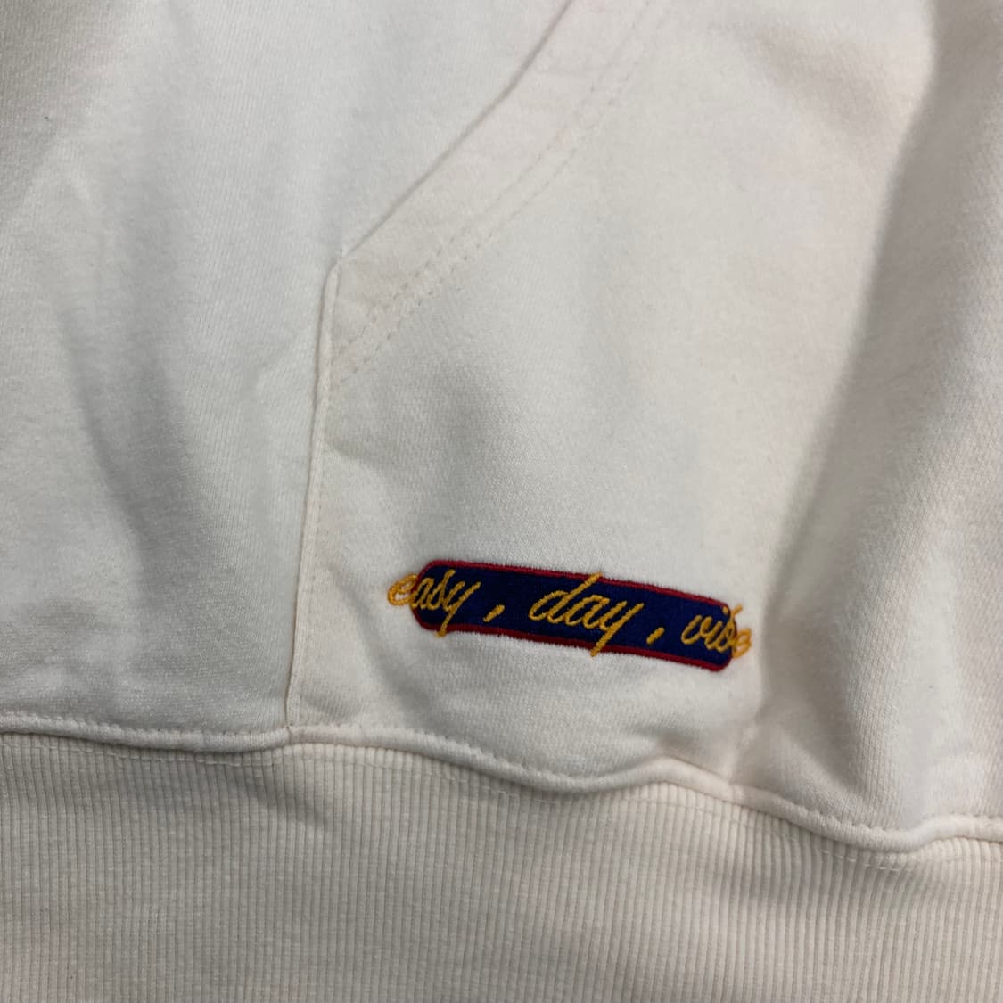 로맨틱크라운 E.D.V 하프자카드 크루넥 맨투맨 상품이미지4