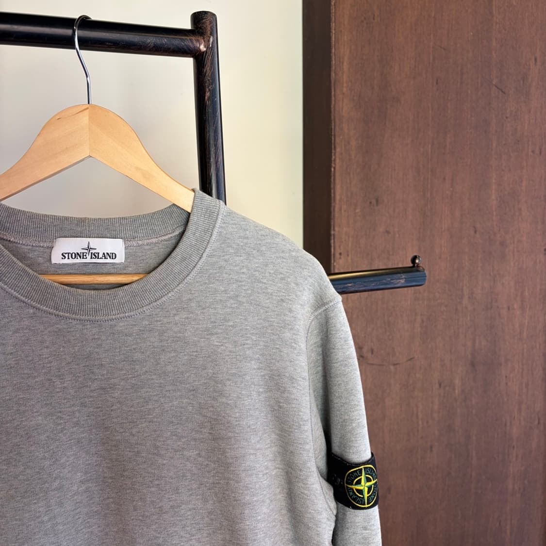 15770 - 스톤아일랜드 그레이 와펜 맨투맨 상품이미지3