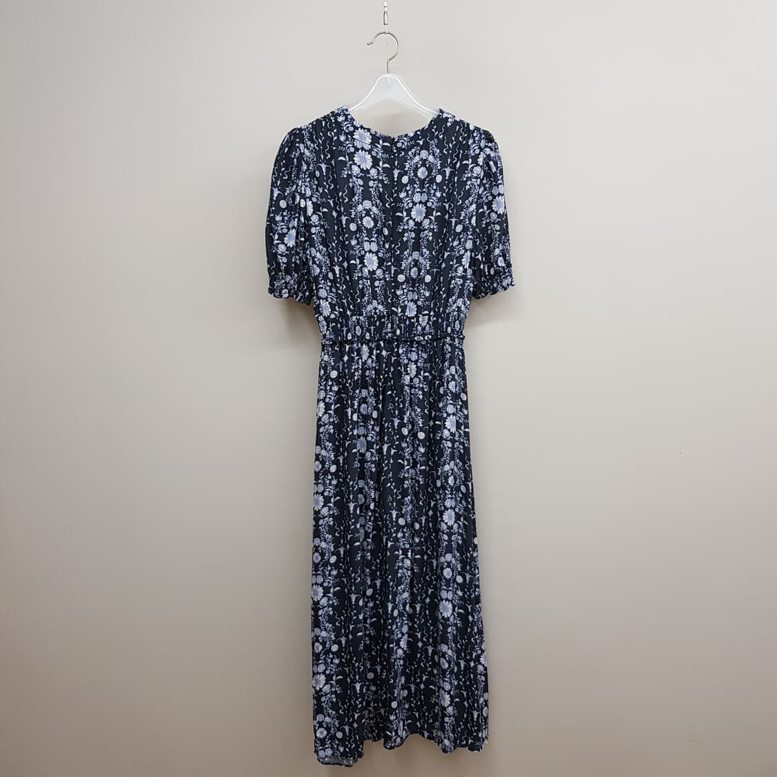 산드로 2021 플라워 패턴 셔링 롱 원피스 43사이즈 상품이미지3