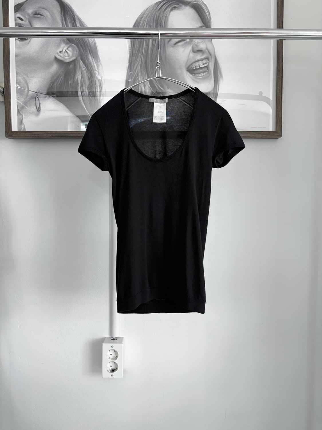 Theory luxe U-neck half sleeve knit 상품이미지1