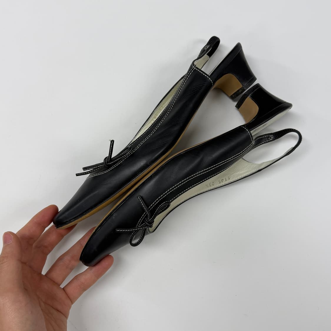 Margaret Howell contrast stitch flat 상품이미지6