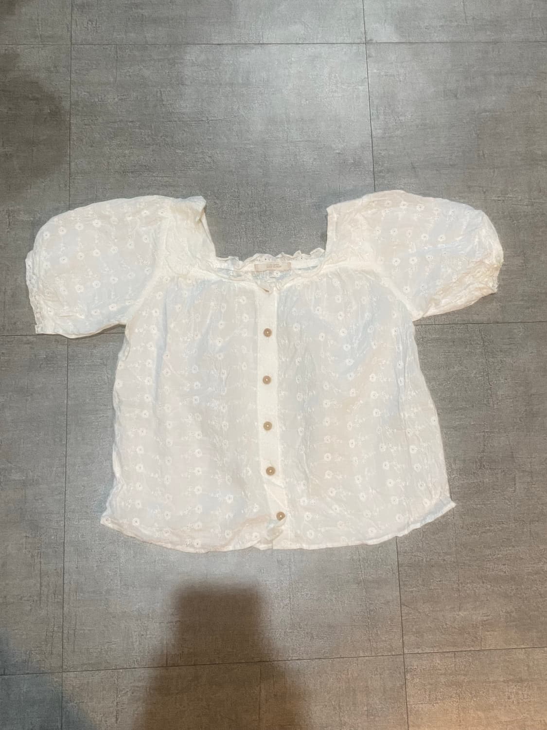 Noceclaup 하구미모리걸 달천깔페어리 플라워 스퀘어 반팔블라우스 상품이미지1