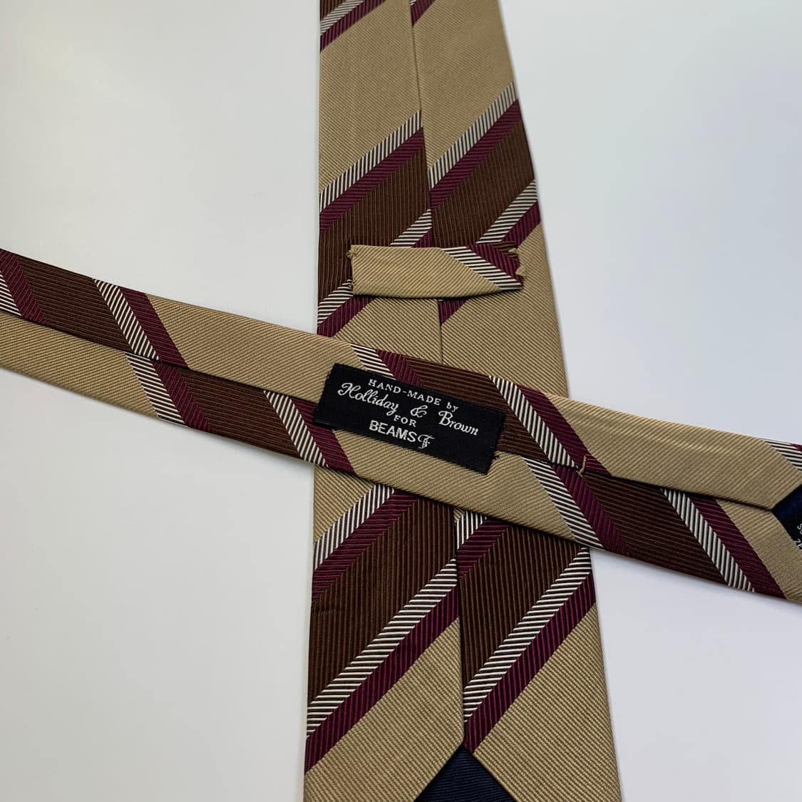 홀리데이 앤 브라운 레지멘탈 클래식넥타이 최상급 빔즈에프 8cm 상품이미지5