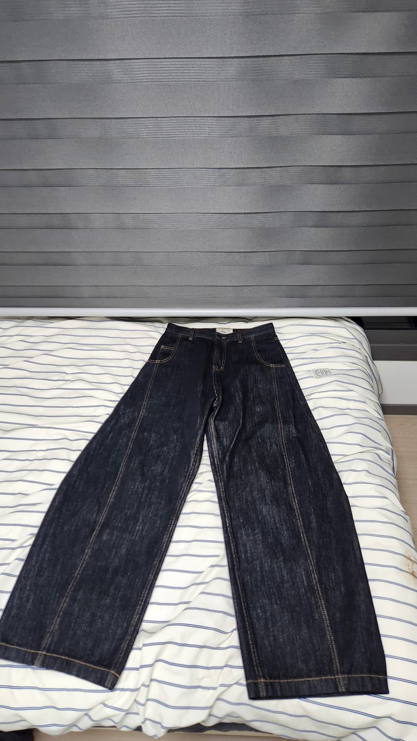 비긴202 트위스티드 커브드 데님 인디고 상품이미지1