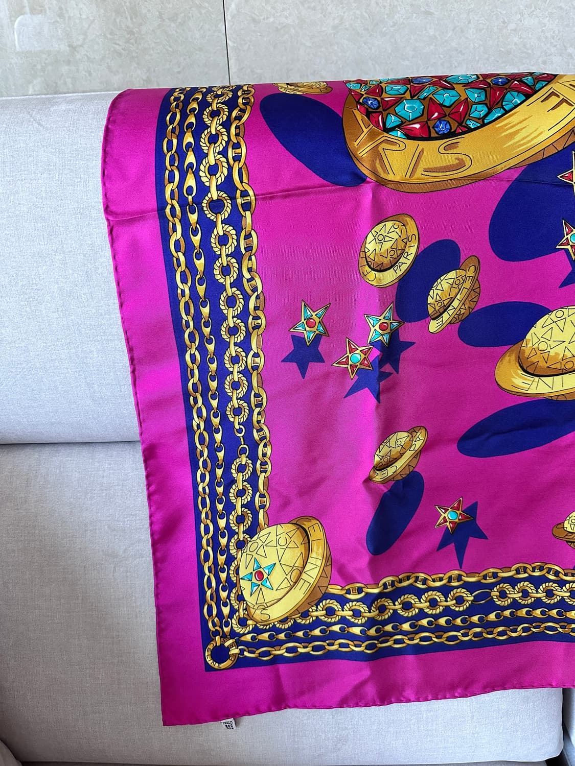 셀린느 실크 스카프 상품이미지2