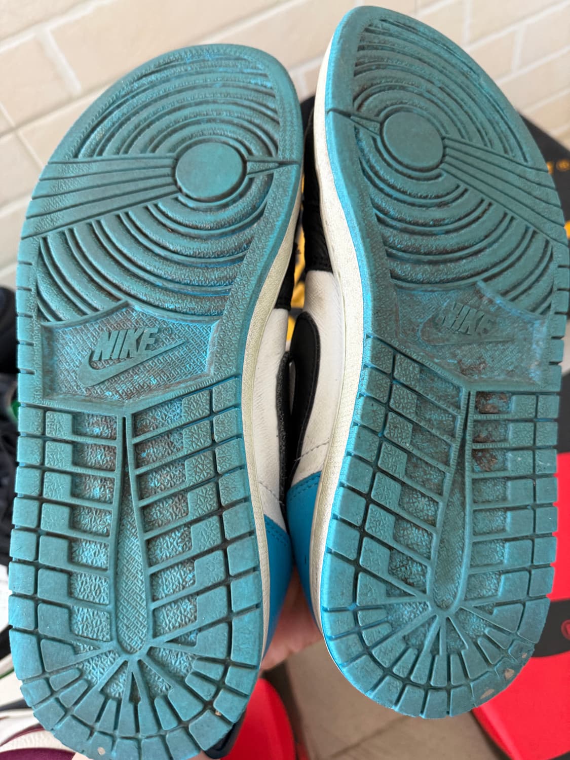 280) 조던 1 4종 일괄급처 상품이미지9