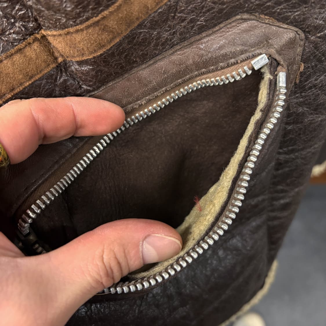 90s 미공군 B-3 TYPE 천연 양가죽 무스탕 플라이트 자켓 N485 상품이미지8