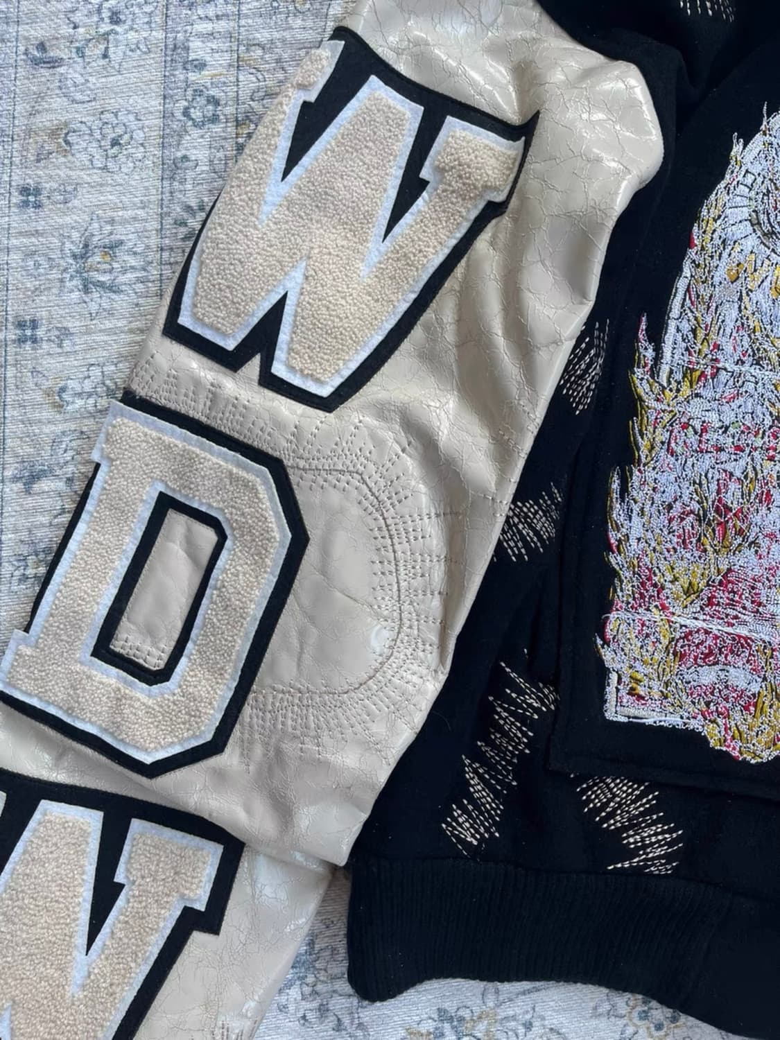 Who Decides War VARSITY JACKET 상품이미지5