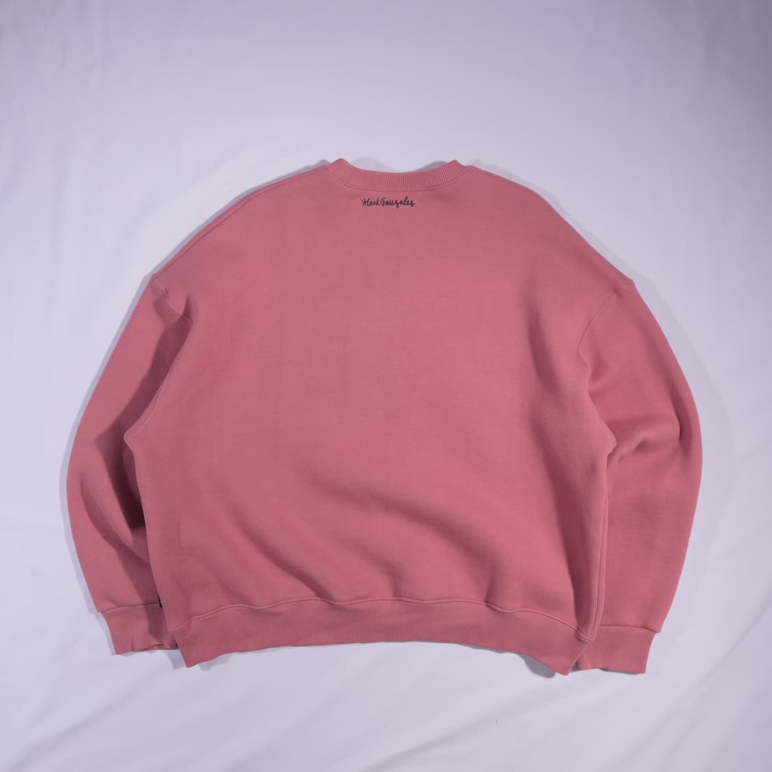 마크곤잘레스 자수 맨투맨 B9 상품이미지3