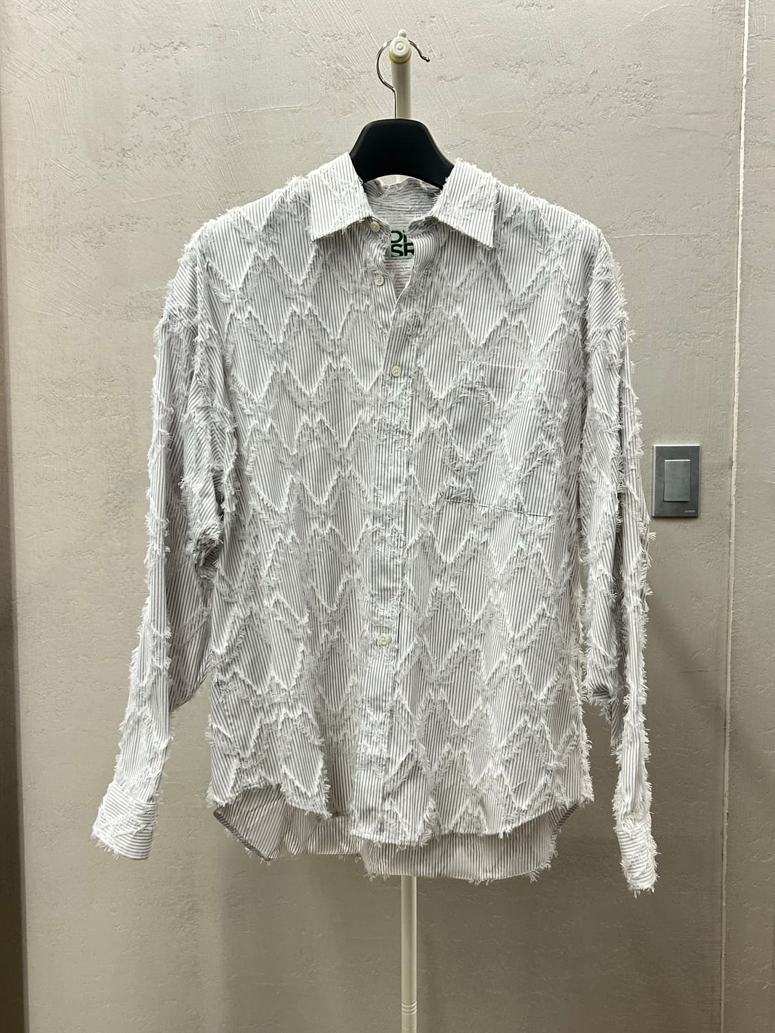 DNSR 화이트 스트라이프 셔츠 상품이미지2