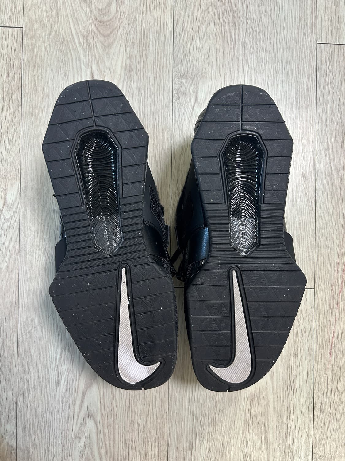 (280) 나이키 로말레오 4 블랙화이트 상품이미지5