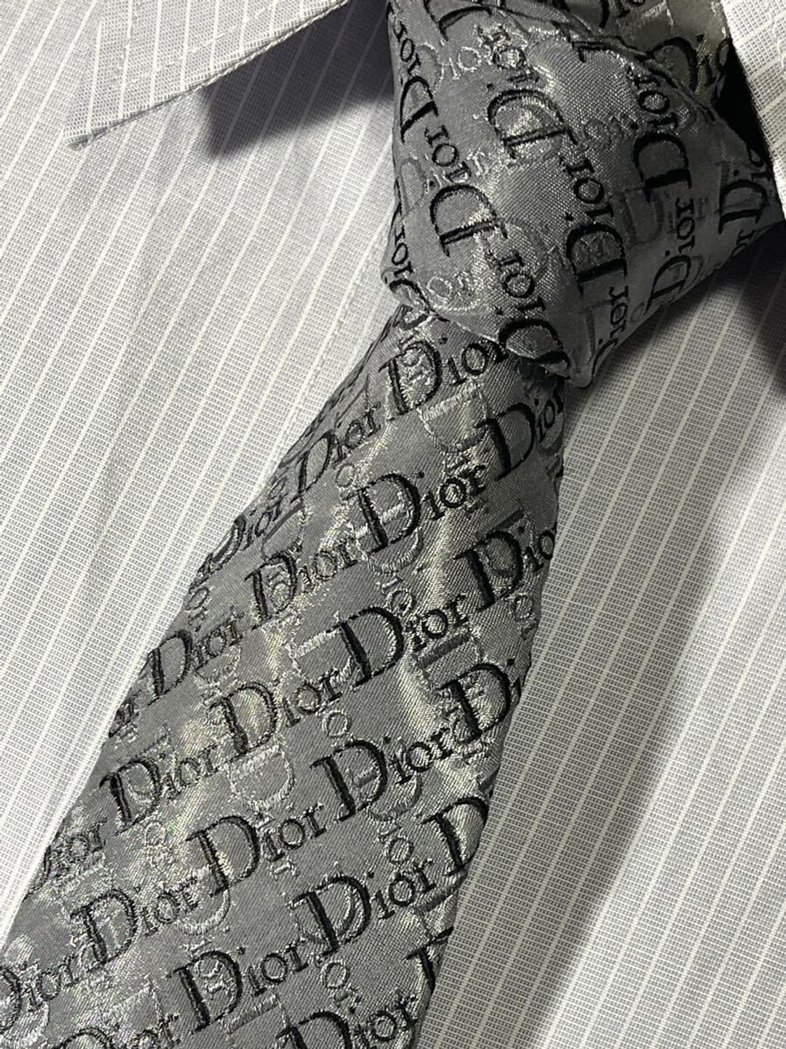 디올옴므 실크 넥타이 상품이미지1