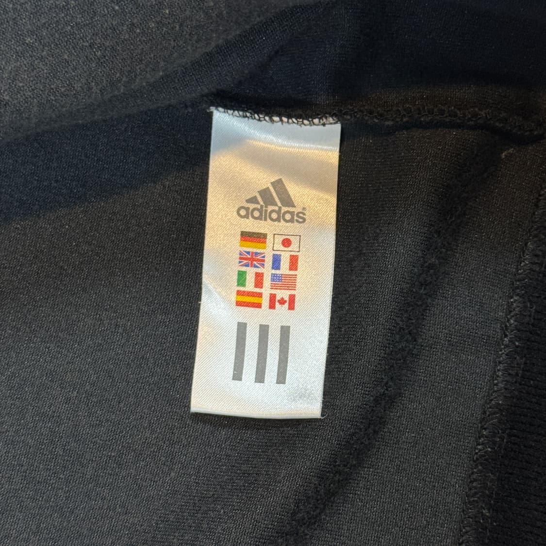 100) 아디다스 벨벳 트랙탑 블랙 골드 삼선 져지 상품이미지8