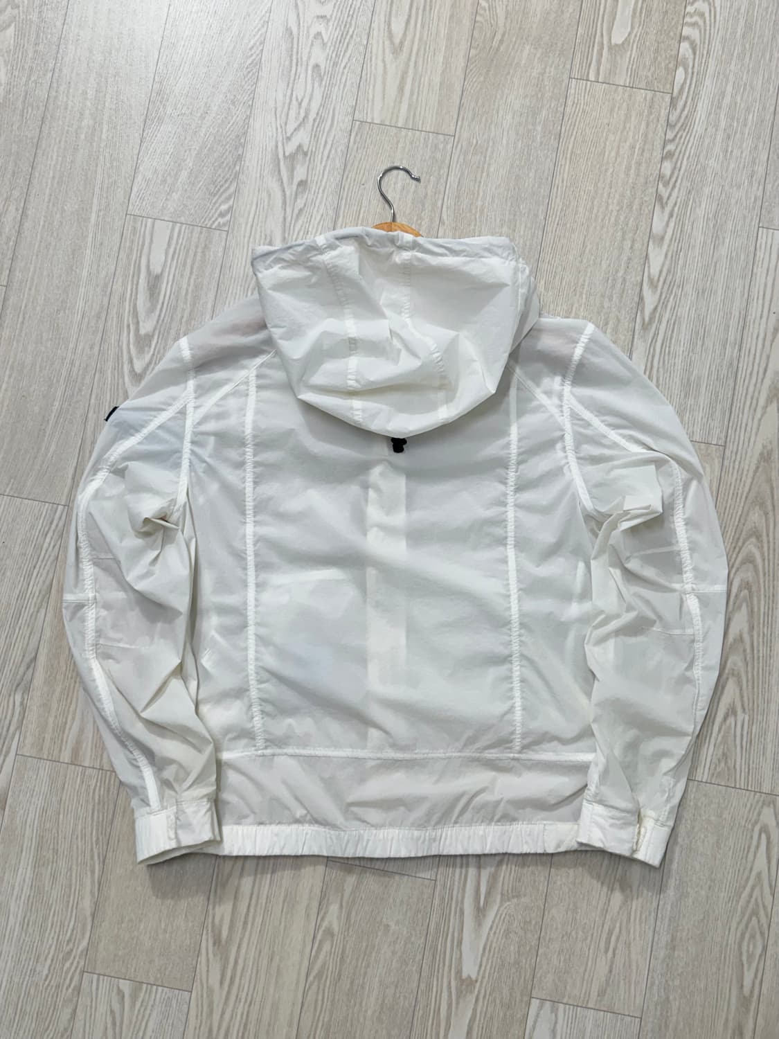 공용 95 M / 내셔널지오그래픽 바람막이 후드집업 상품이미지6