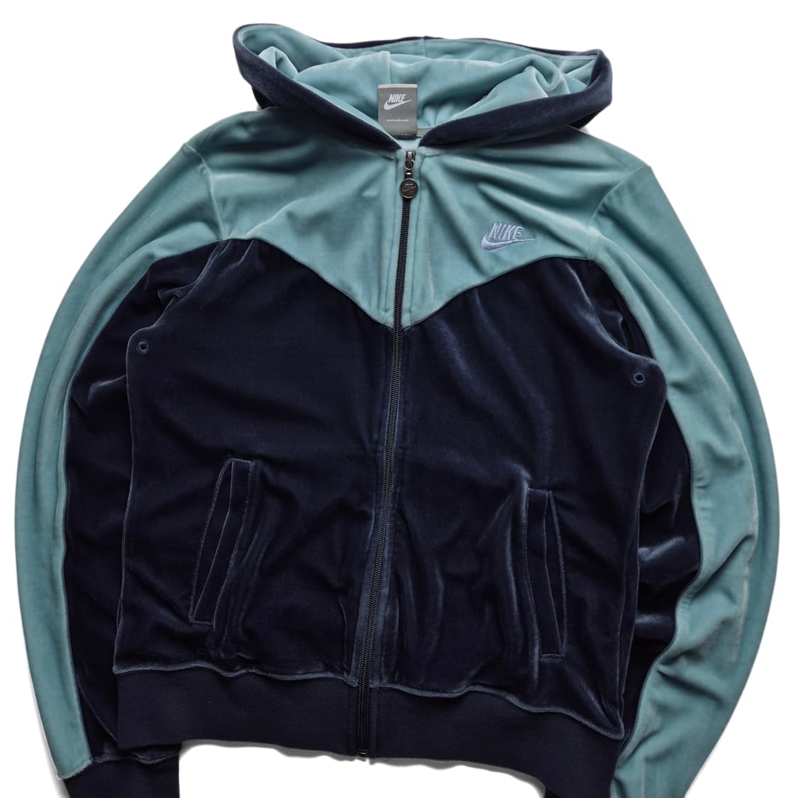 [L] 나이키 벨벳 후드집업 상품이미지1