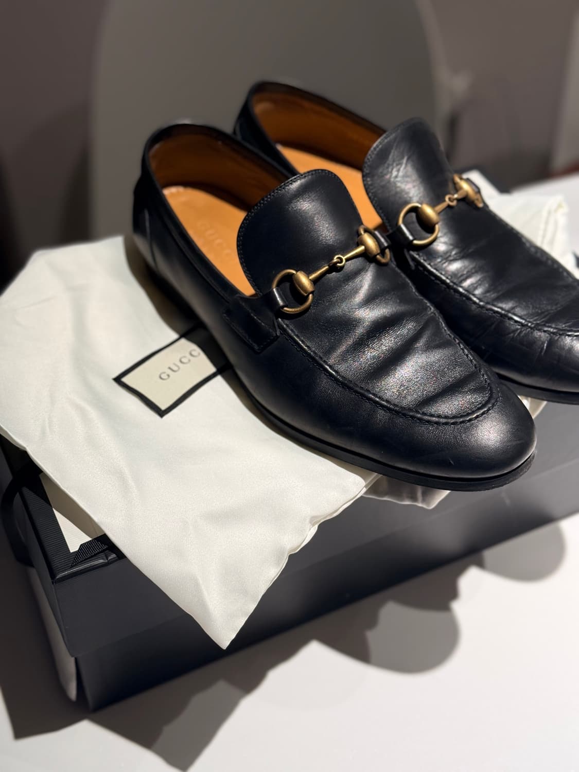 구찌 홀스빗 조던 레더 로퍼 사이즈 8 (270) 상품이미지1