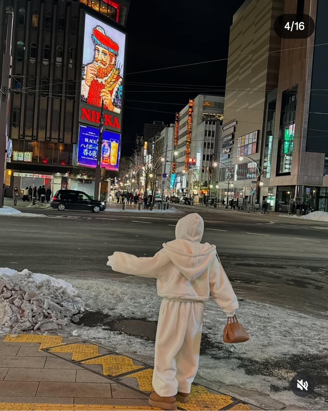 [새상품] 키시닝 홍영기 뽀글이 후드집업 fluffy 상품이미지4